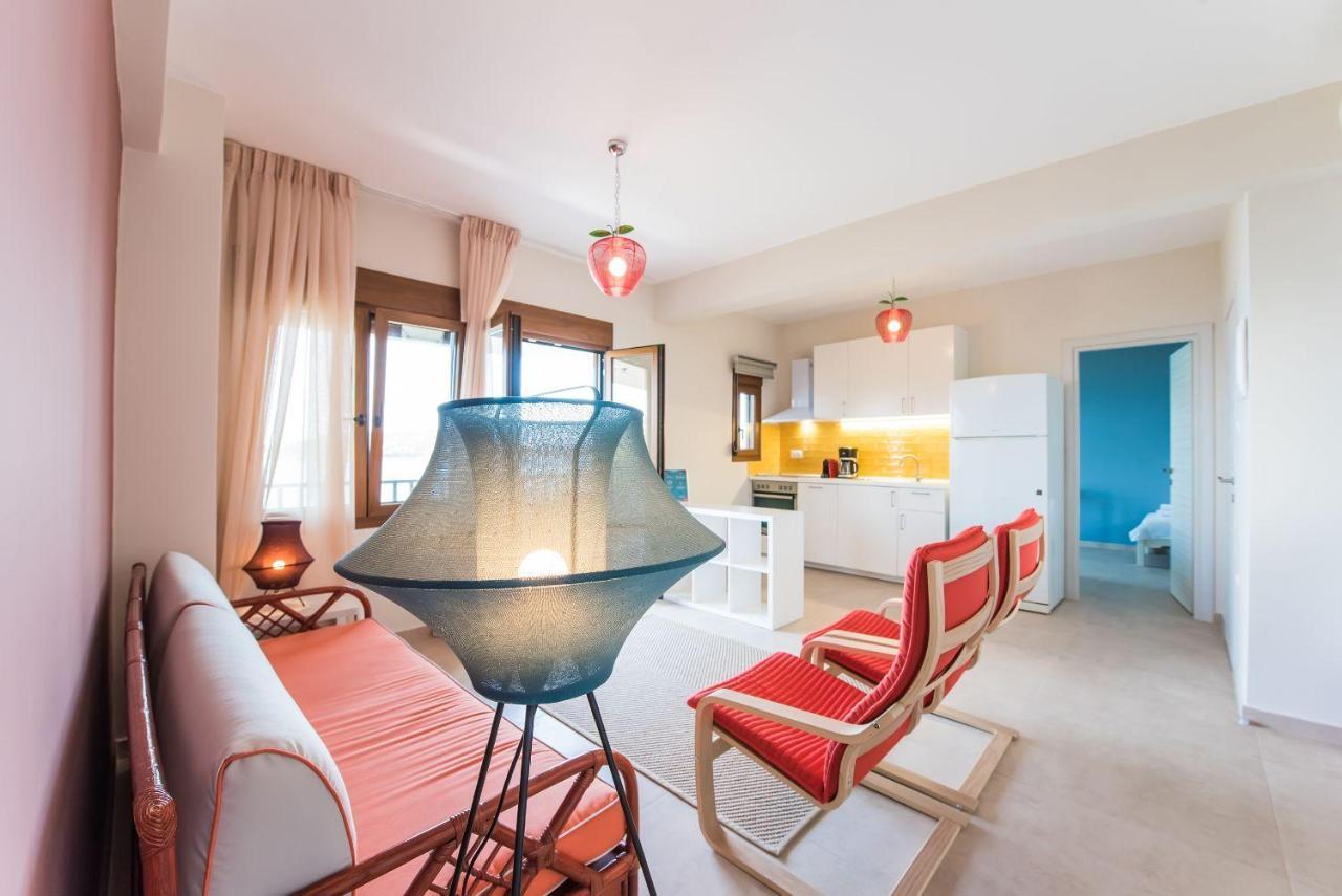 Nereus & Oceanus Beachfront Apartments, Lagonisi Beach #Feelslikehome Ормос-Панайяс Экстерьер фото