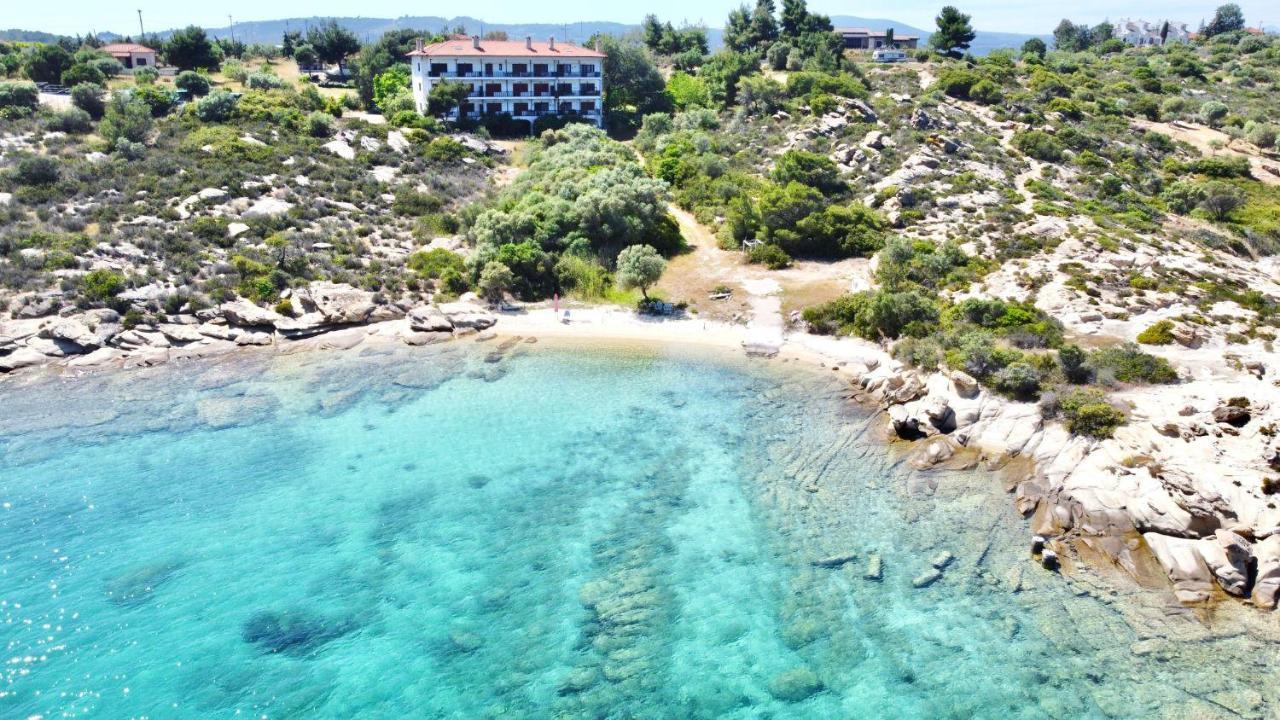 Nereus & Oceanus Beachfront Apartments, Lagonisi Beach #Feelslikehome Ормос-Панайяс Экстерьер фото